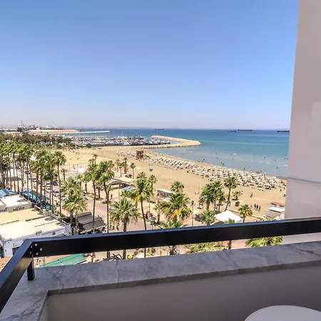 شقة Finikoudes Seaview Vibe 1 Bdr Flat